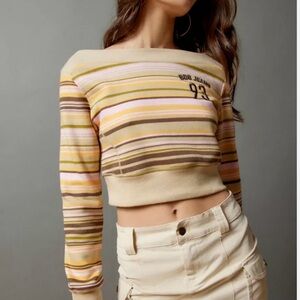 BDG Beige and White Fleece-Lined Sweater